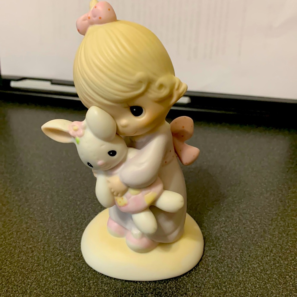 Jonathan & David - Jesus Loves Me figurine